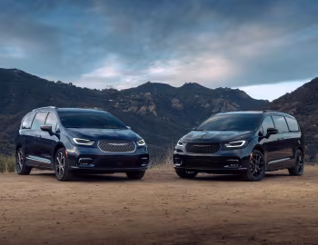 2021–26 Chrysler Pacifica (RU) '2020–26