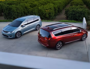 2017–20 Chrysler Pacifica (RU) '2016–20
