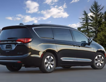 2020 Chrysler Pacifica Hybrid Limited "35th Anniversary" (RU) '2019