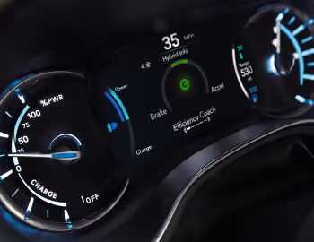 Torpedo 2017–20 Chrysler Pacifica Hybrid Limited (RU) '2016–20