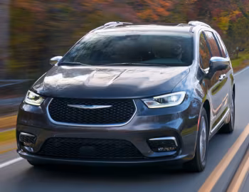 2021–25 Chrysler Pacifica Hybrid Pinnacle (RU) '2020–25