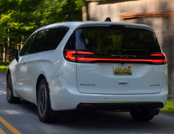2027 Chrysler Pacifica Limited (RU) '2026