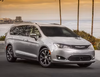 2017–20 Chrysler Pacifica Limited (RU) '2016–20