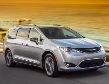 2017–20 Chrysler Pacifica Limited (RU) '2016–20