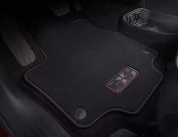 Interior 2019–20 Chrysler Pacifica Limited "35th Anniversary" (RU) '2019