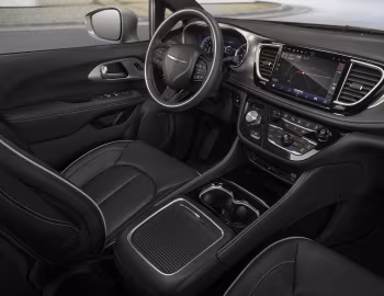Panel frontal 2021–26 Chrysler Pacifica Limited S Appearance Package AWD (RU) '2020–26