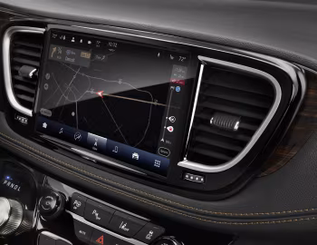 Interior 2021–26 Chrysler Pacifica Limited S Appearance Package AWD (RU) '2020–26