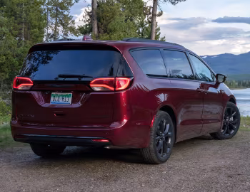2018–20 Chrysler Pacifica Limited S Appearance Package (RU) '2017–20