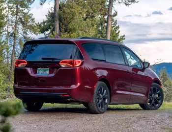 2018–20 Chrysler Pacifica Limited S Appearance Package (RU) '2017–20