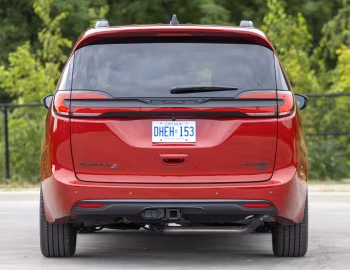 2027 Chrysler Pacifica Limited S Appearance Package AWD (RU) '2026