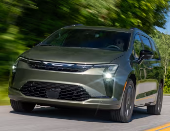 2027 Chrysler Pacifica Limited S Appearance Package AWD (RU) '2026