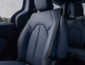 Interior 2027 Chrysler Pacifica Pinnacle (RU) '2026