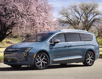 2027 Chrysler Pacifica Pinnacle (RU) '2026