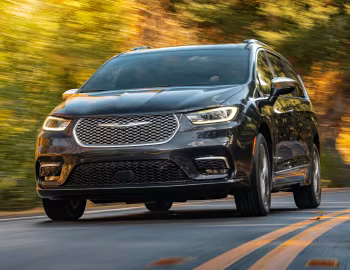 2021–26 Chrysler Pacifica Pinnacle AWD (RU) '2020–26