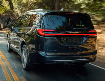 2021–26 Chrysler Pacifica Pinnacle AWD (RU) '2020–26