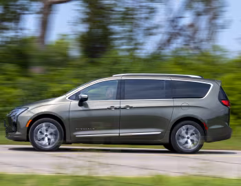 2027 Chrysler Pacifica Pinnacle AWD (RU) '2026