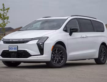 2027 Chrysler Pacifica Select S Appearance Package AWD (RU) '2026