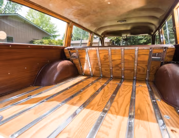 Ambos 1950 Chrysler Royal Town & Country Station Wagon (C48S)