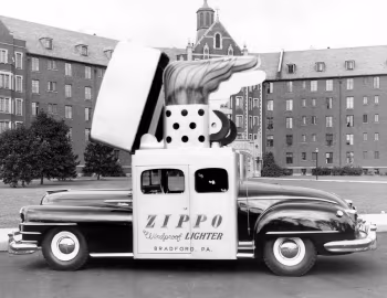 1947 Chrysler Saratoga Zippo Сar (8-C39)
