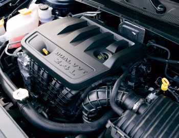Bajo el capó 2007–10 Chrysler Sebring [North America] (JS) '2006–10