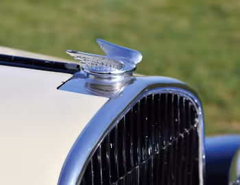 Mascota 1929 Chrysler Series 75 Roadster