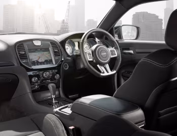 Panel frontal Chrysler 300 SRT8 "Core" [Australia] '2013–15