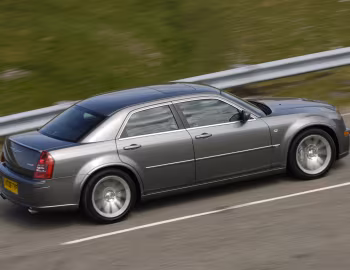 Chrysler 300C SRT8 [UK-spec] (LE) '2006–10