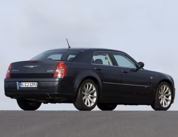 Chrysler 300C SRT8 [EU-spec] (LE) '2006–10