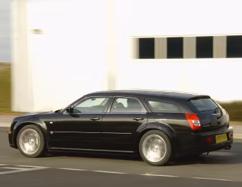 Chrysler 300C SRT8 Touring [UK-spec] (LE) '2007–10