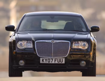 Chrysler 300C SRT8 Touring [UK-spec] (LE) '2007–10