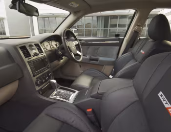 Interior Chrysler 300C SRT8 Touring [UK-spec] (LE) '2007–10