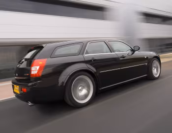 Chrysler 300C SRT8 Touring [UK-spec] (LE) '2007–10