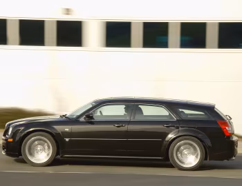Chrysler 300C SRT8 Touring [UK-spec] (LE) '2007–10