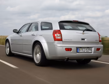 Chrysler 300C SRT8 Touring [EU-spec] (LE) '2006–10