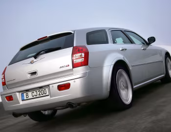 Chrysler 300C SRT8 Touring [EU-spec] (LE) '2006–10