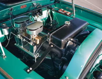 Bajo el capó Chrysler Thunderbolt Concept Car '1940