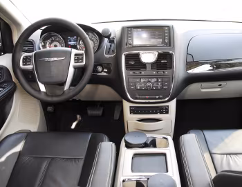 Panel frontal 2011–16 Chrysler Town & Country (RT) '2010–16