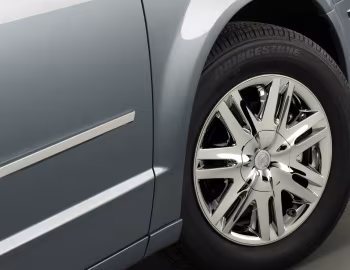 2008–10 Chrysler Town & Country Limited '2007–10