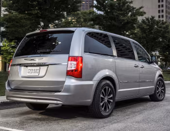 2014 Chrysler Town & Country "30th Anniversary" (RT) '2013–14