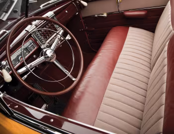 Intérieur 1946 Chrysler New Yorker Town & Country Convertible (C-39N)
