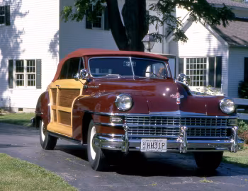 1946 Chrysler New Yorker Town & Country Convertible (C-39N)