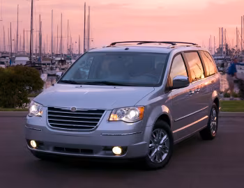 2008–10 Chrysler Town & Country Limited '2007–10