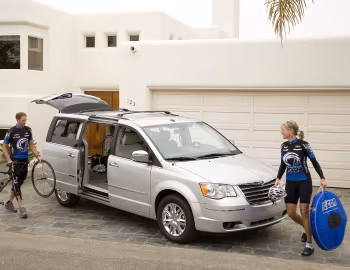 2008–10 Chrysler Town & Country Limited '2007–10