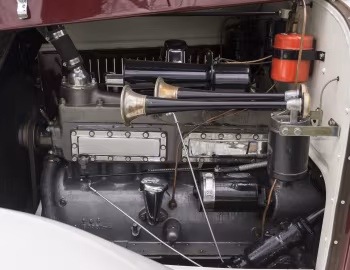Bajo el capó 1926 Chrysler Model G70 Roadster