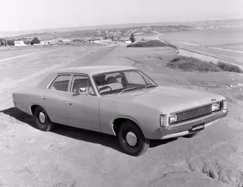 Chrysler Valiant (VH) '06.1971–03.1973