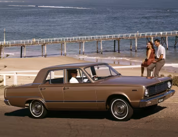 Chrysler Valiant Regal (VC) '03.1966–10.1967