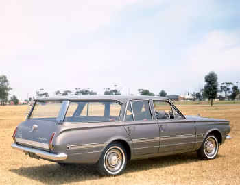 Chrysler Valiant Regal Safari (AP6) '03.1965–03.1966