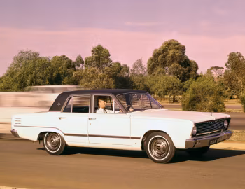 Chrysler Valiant V8 (VC) '03.1966–10.1967