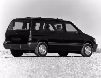 Chrysler Voyager '1990–95