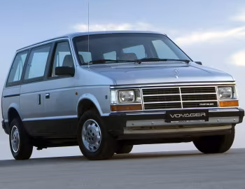 Chrysler Voyager '1987–90